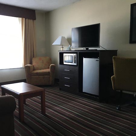 Quality Inn & Suites Horse Cave Екстер'єр фото