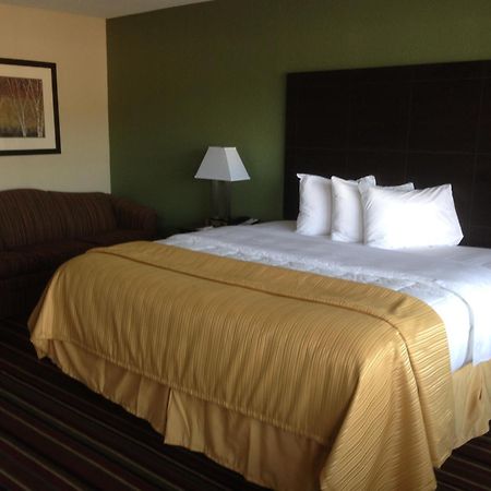 Quality Inn & Suites Horse Cave Екстер'єр фото