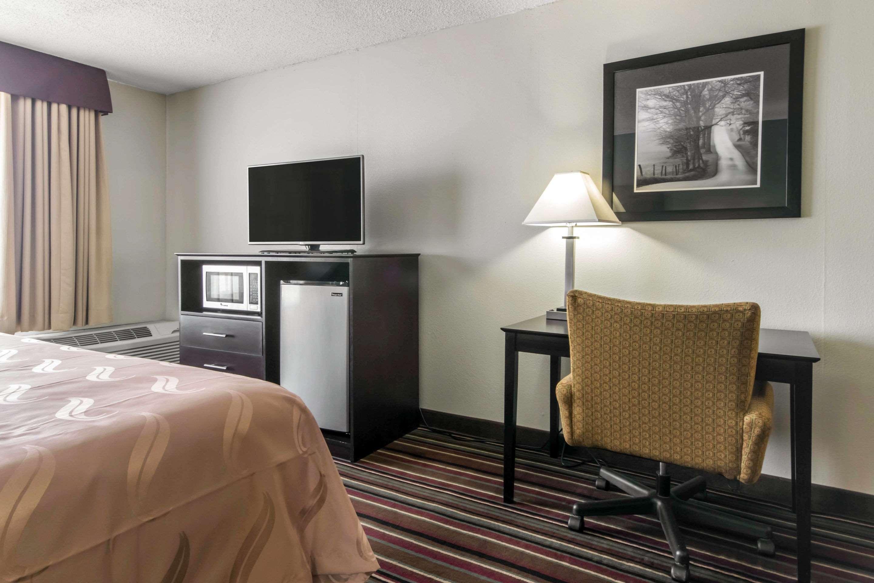 Quality Inn & Suites Horse Cave Екстер'єр фото