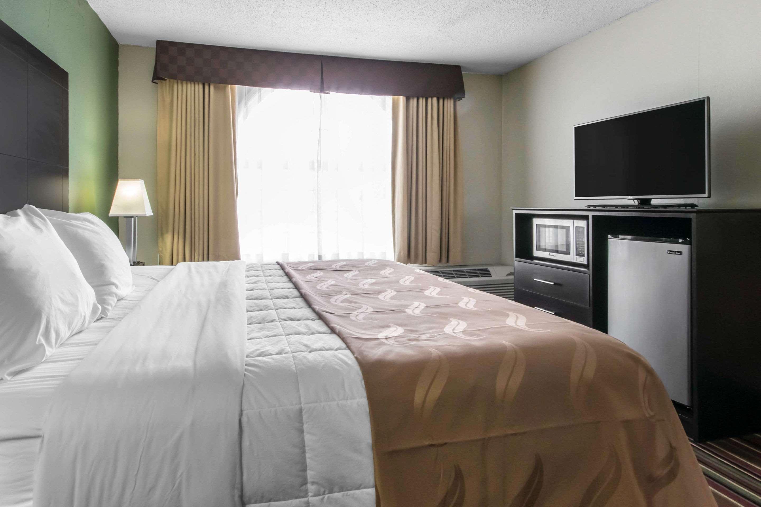 Quality Inn & Suites Horse Cave Екстер'єр фото